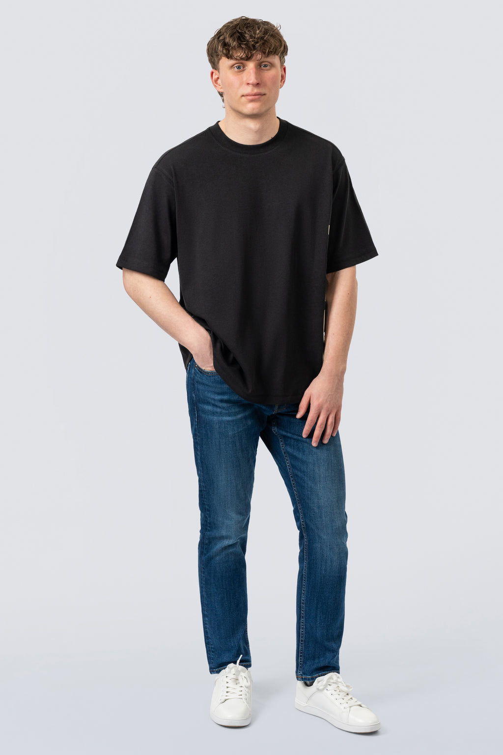 ZEHN Forge Crafted oversized T-Shirt