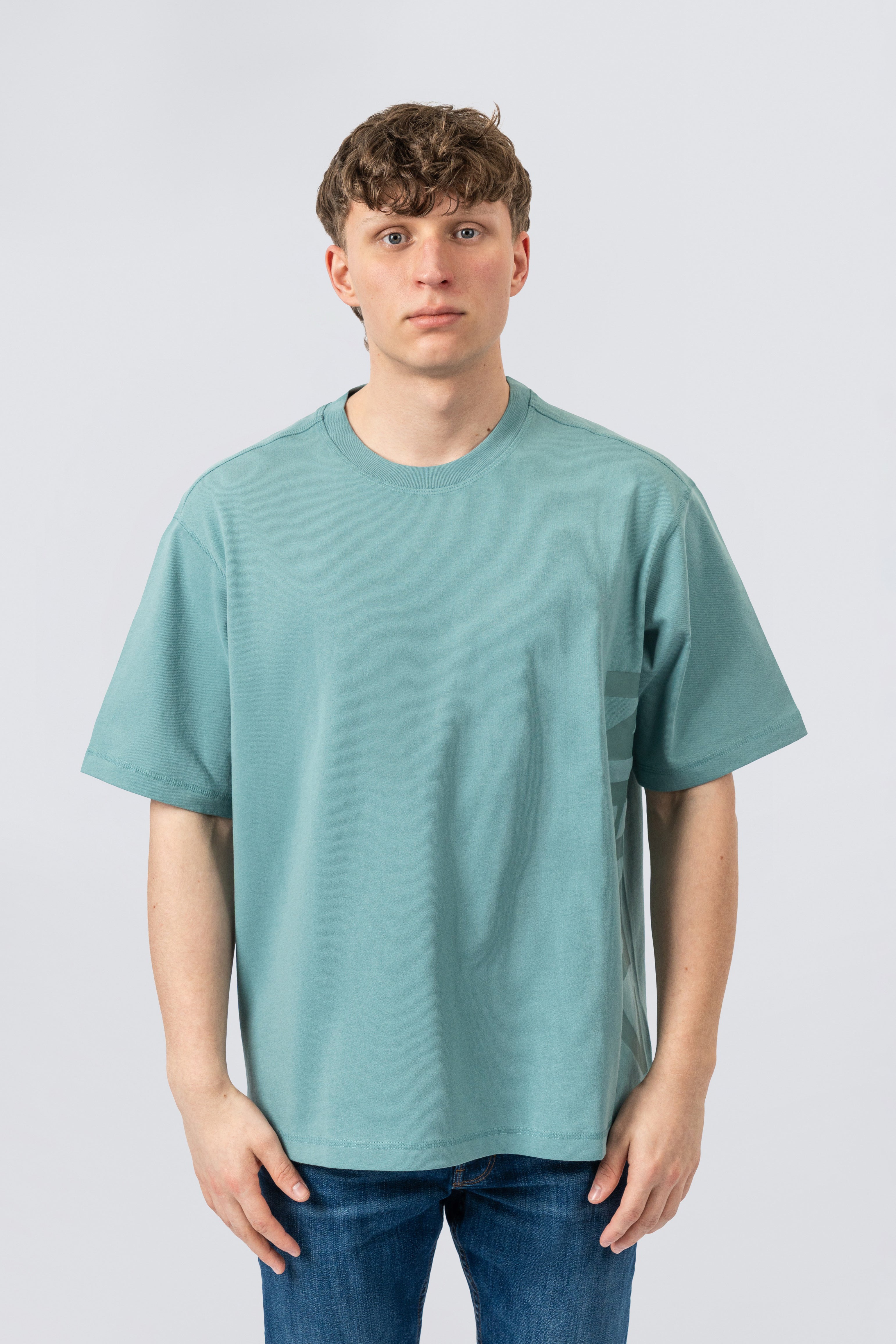 ZEHN Forge Crafted oversized T-Shirt