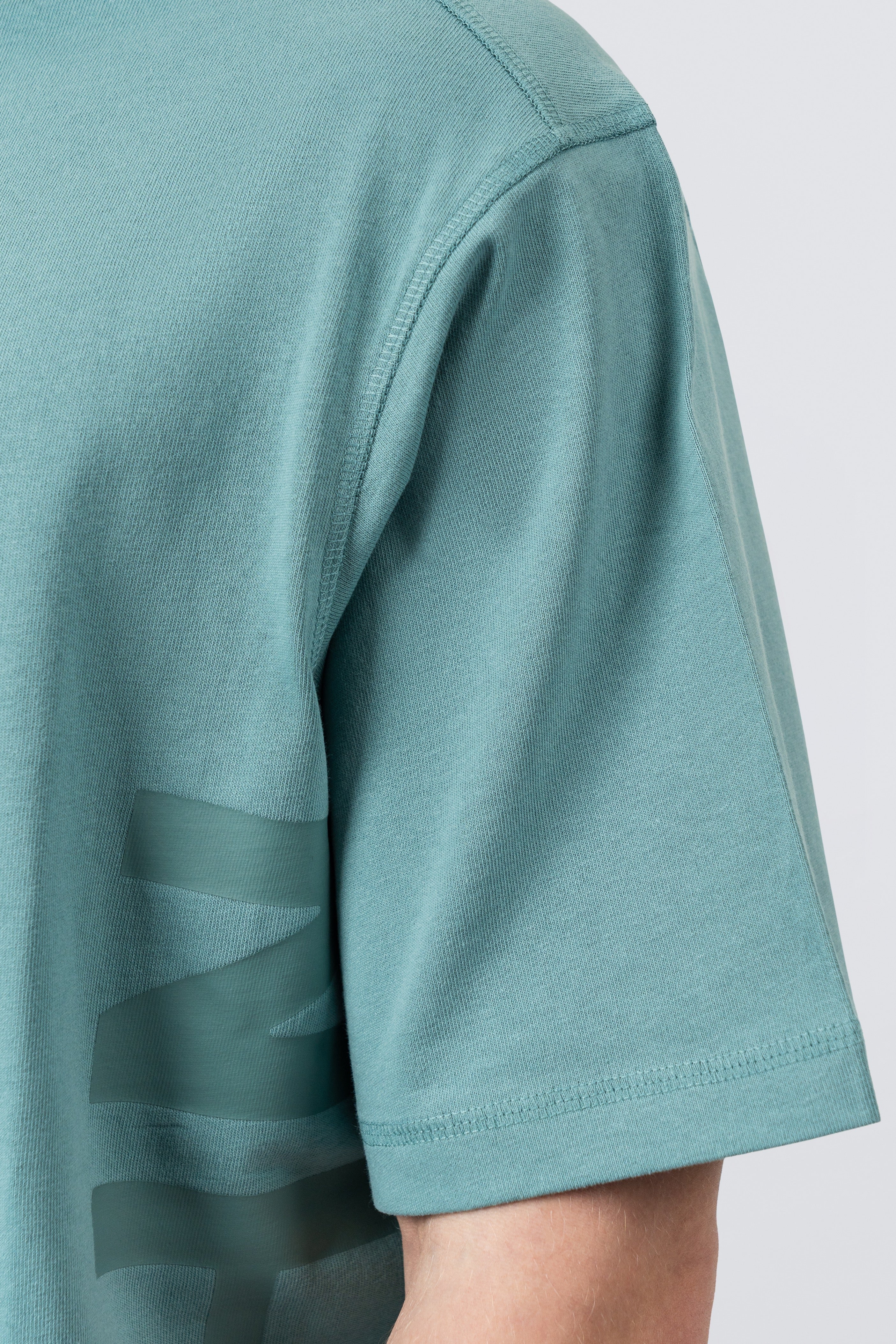 ZEHN Forge Crafted oversized T-Shirt