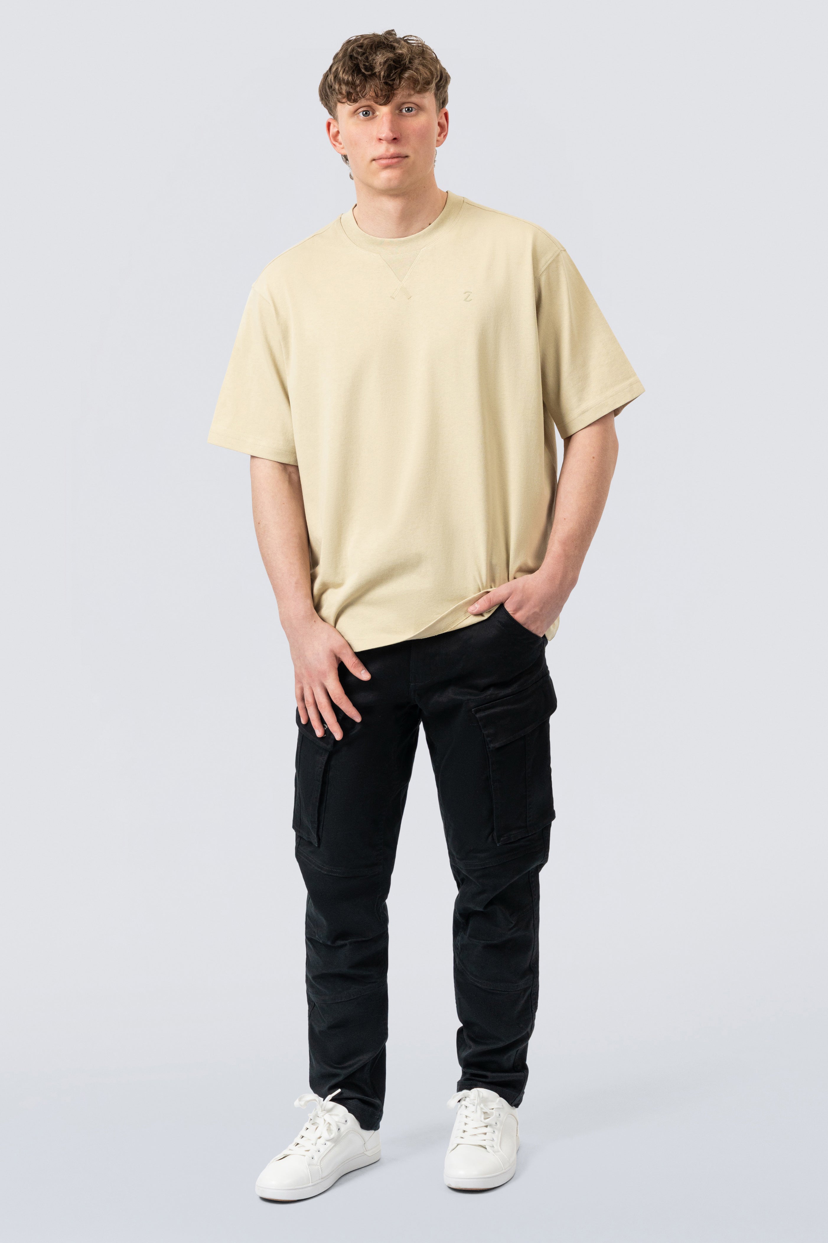 ZEHN Vector - Oversized Herren T-Shirt aus 100% Baumwolle